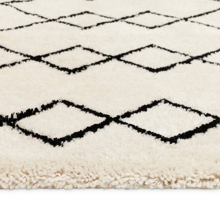 Habitat Diamond Tufted Cream & Black Shaggy Rug - 170x120cm 0