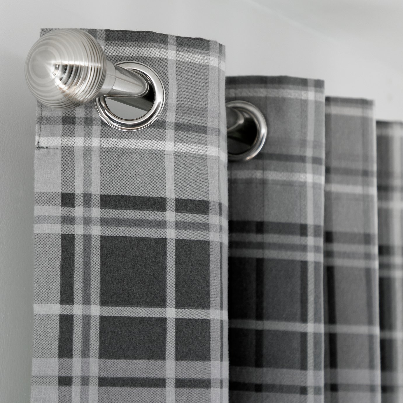 Habitat Traditional Check Fully Lined Eyelet Curtain - Grey
