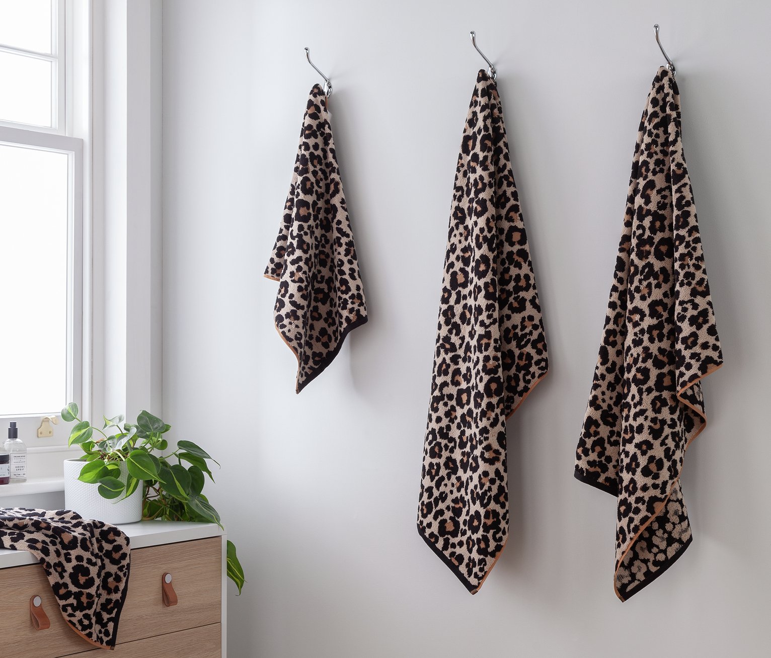 Argos Home Leopard Print 4 Piece Towel Bale Review