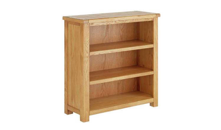 Low oak outlet shelving unit