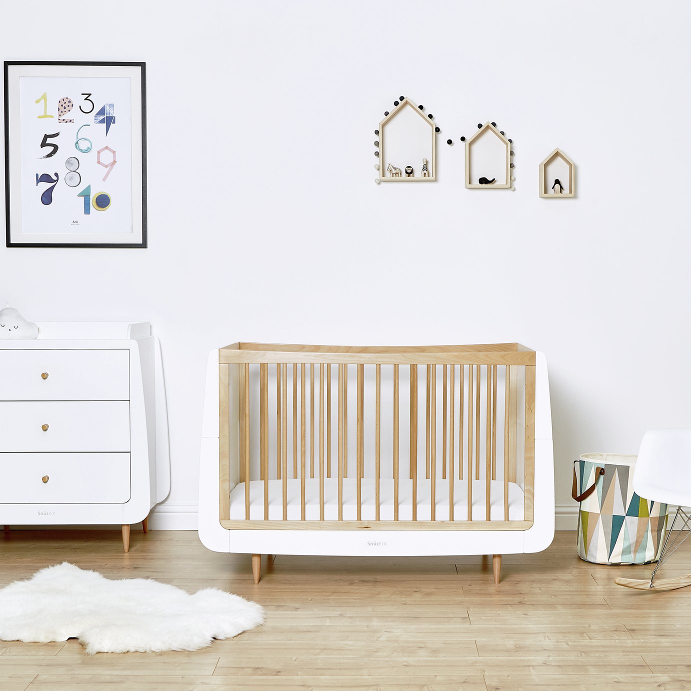 SnuzKot Skandi Baby Cot Bed Review