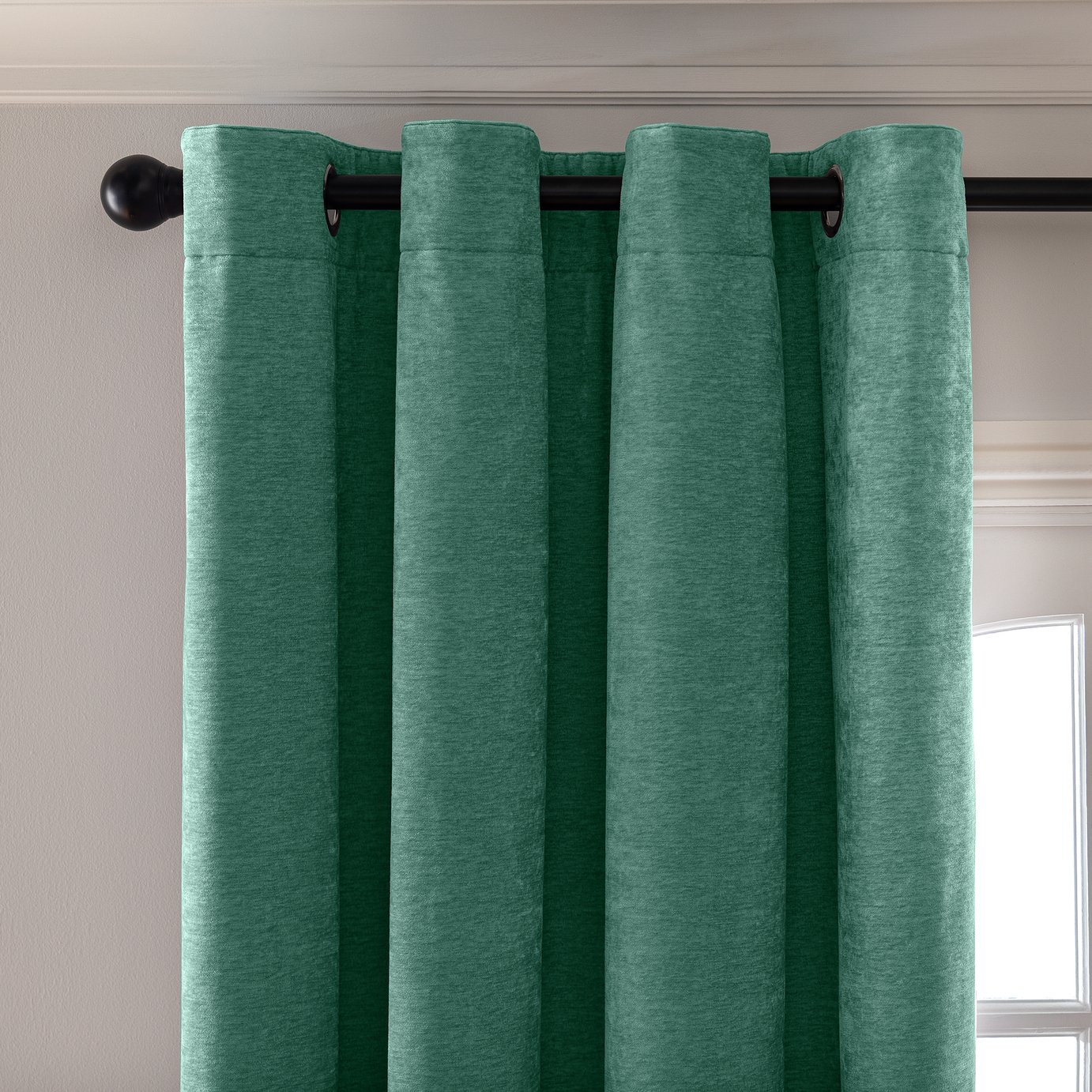 Habitat Plain Chenille Blackout Lined Eyelet Curtain - Green