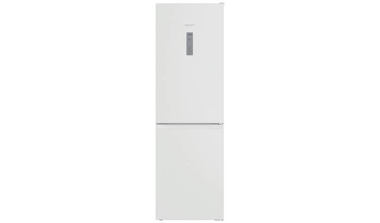 Hotpoint freestanding deals fridge freezer