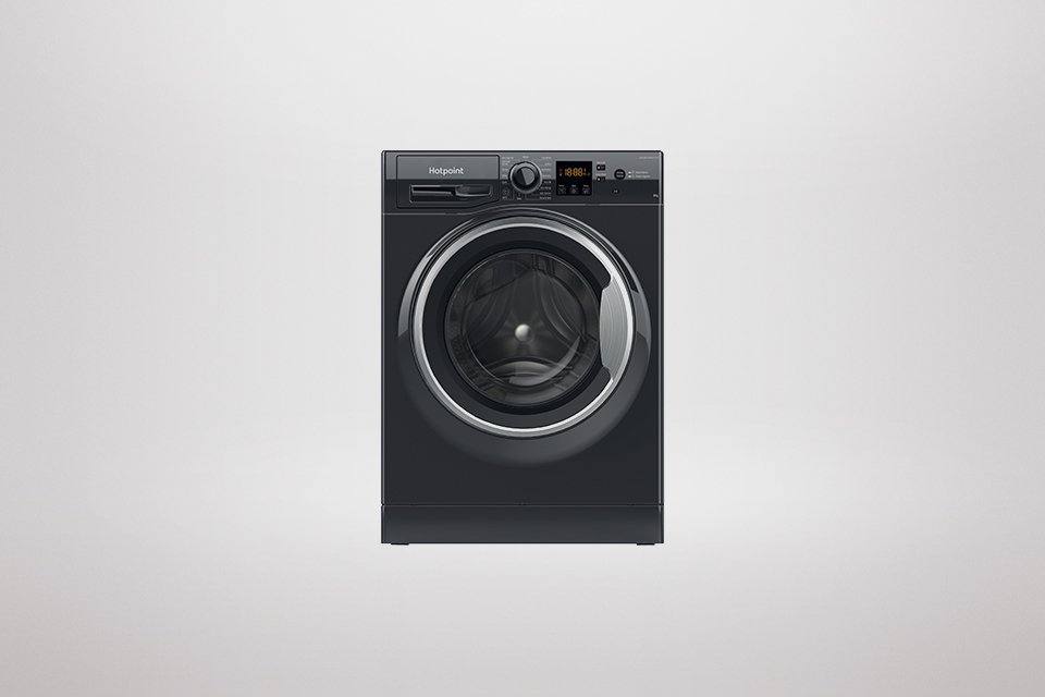 Hotpoint NSWM846BSUK 8KG 1400 spin washing machine in black.