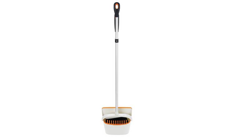 Childrens sweeping 2024 brush argos