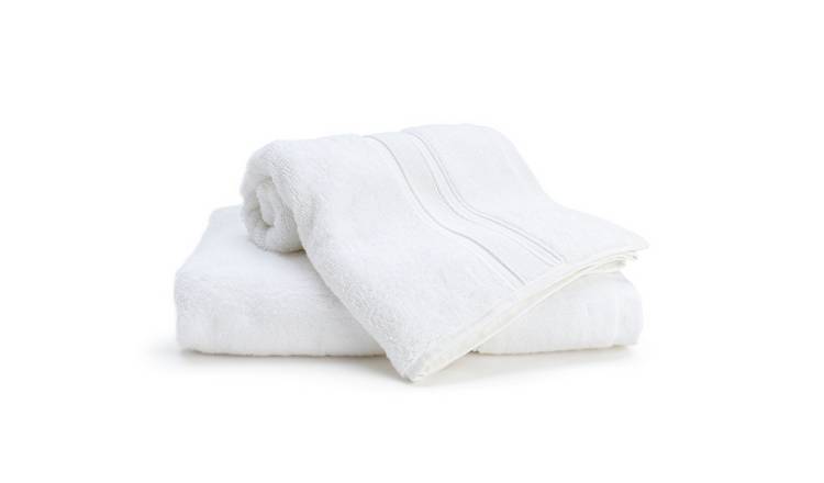 White on sale hand towels