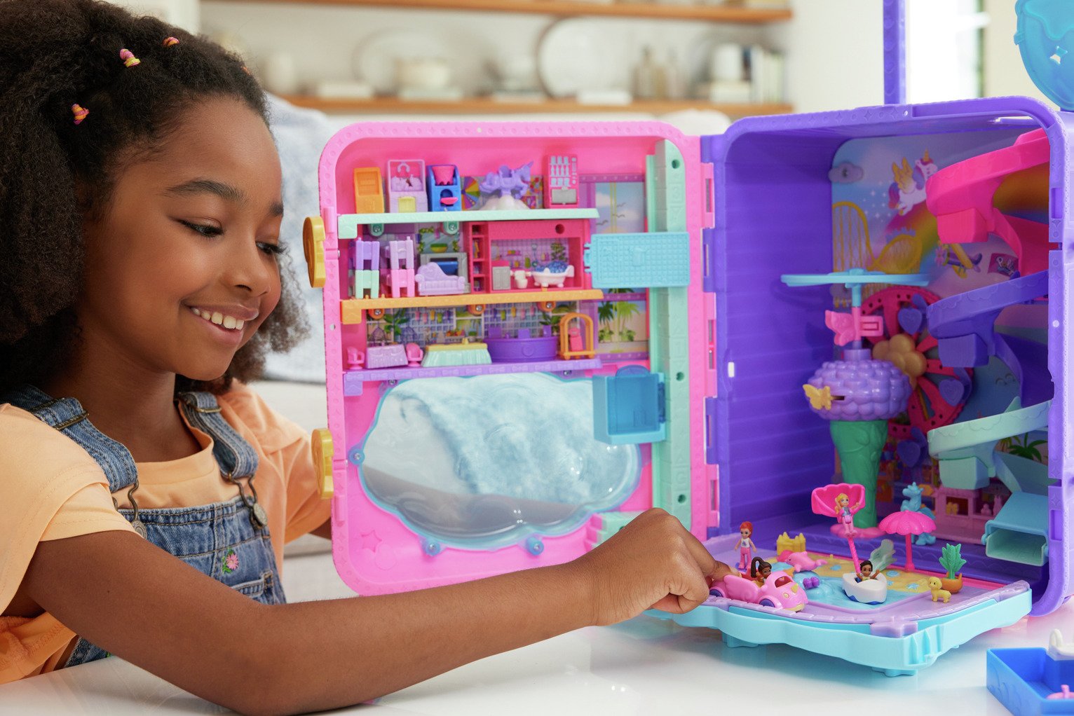 Polly Pocket Pollyville Resort Roll-Away Suitcase Playset