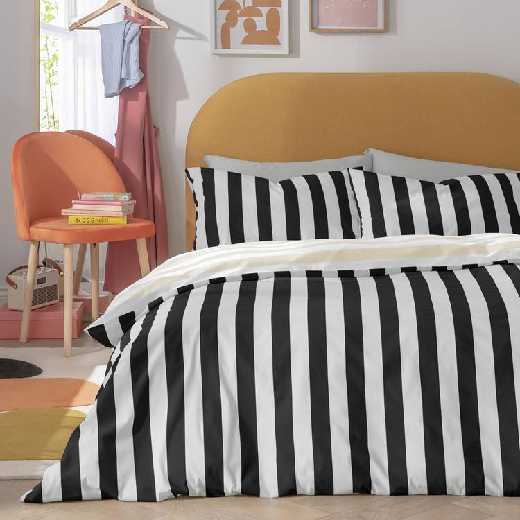 Habitat Trend Stripe Black and White Bedding Set - Double 0