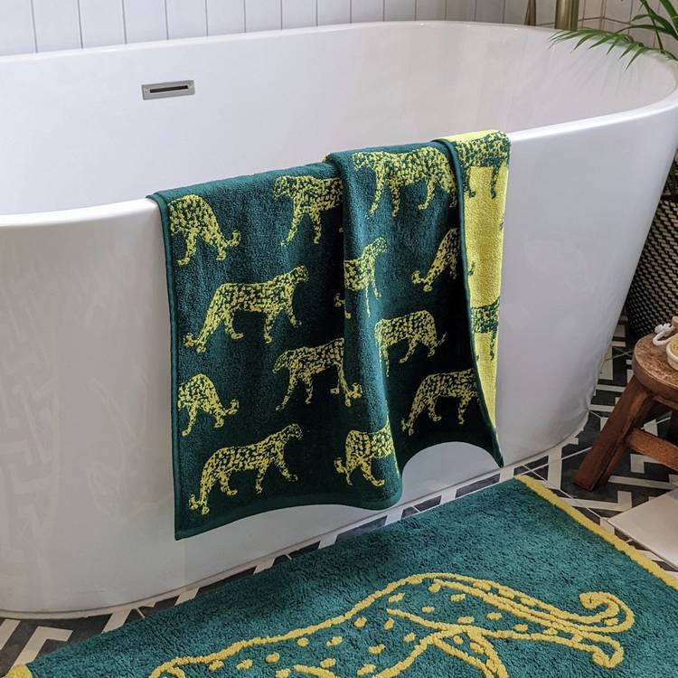 furn Turkish Cotton Leopard Patterned Bath Towel -Teal Green 0
