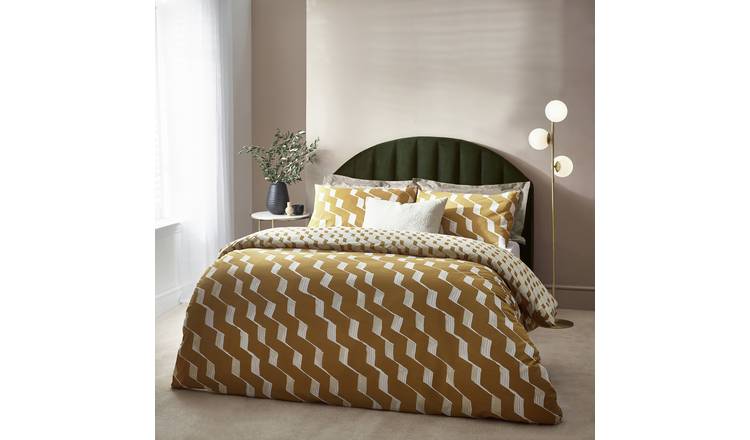 Hoem Zabine Honey Yellow Bedding Set - King size