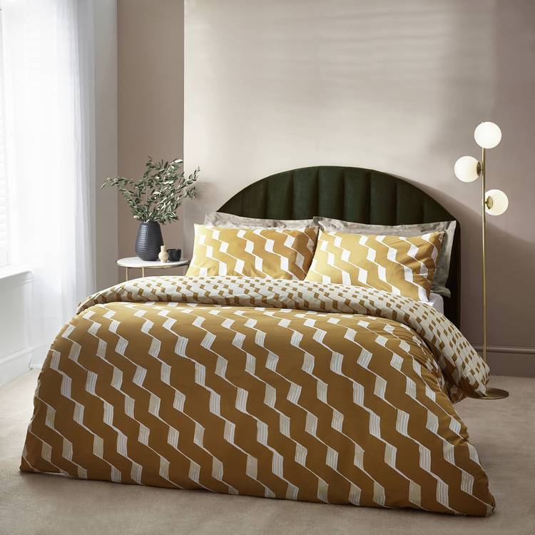 Hoem Zabine Honey Yellow Bedding Set - King size 0