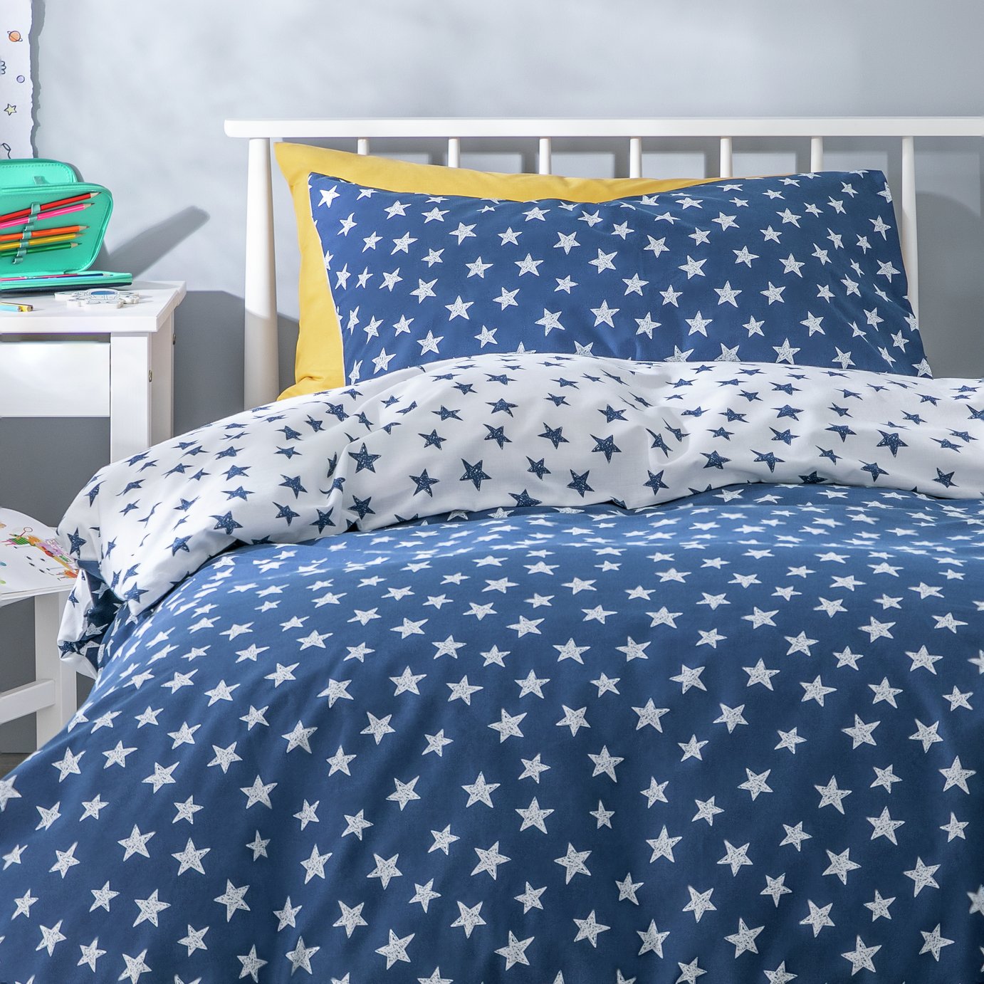 Habitat Kids Reversible Star Navy Bedding Set - Toddler