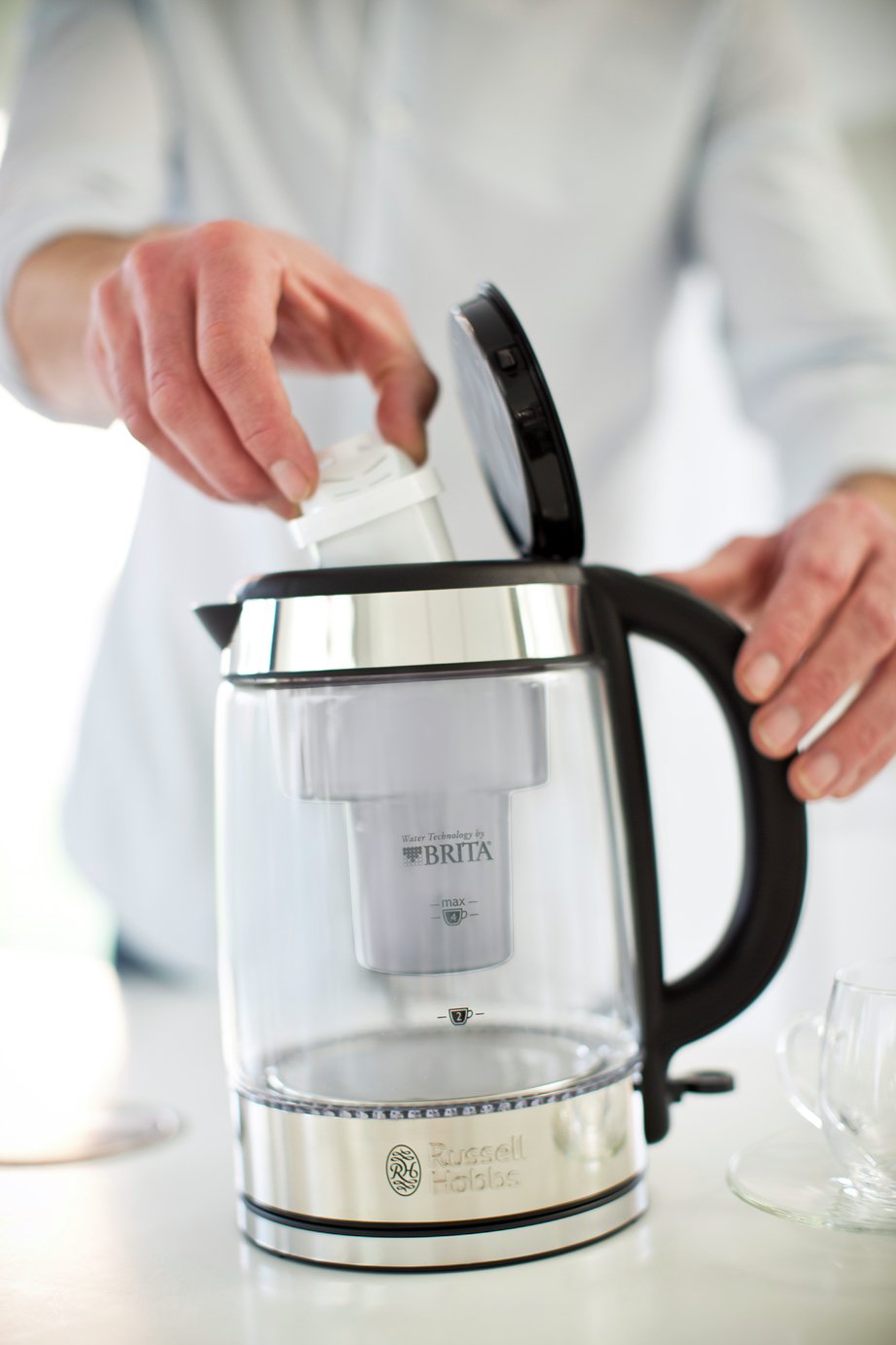 Russell hobbs 20760 sales