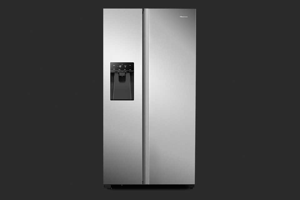 Hisense American-style fridge freezer.