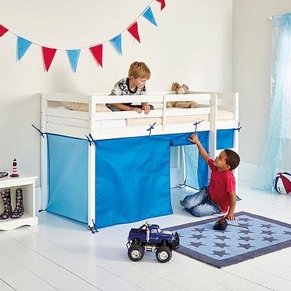 Mid sleeper bed outlet with tent