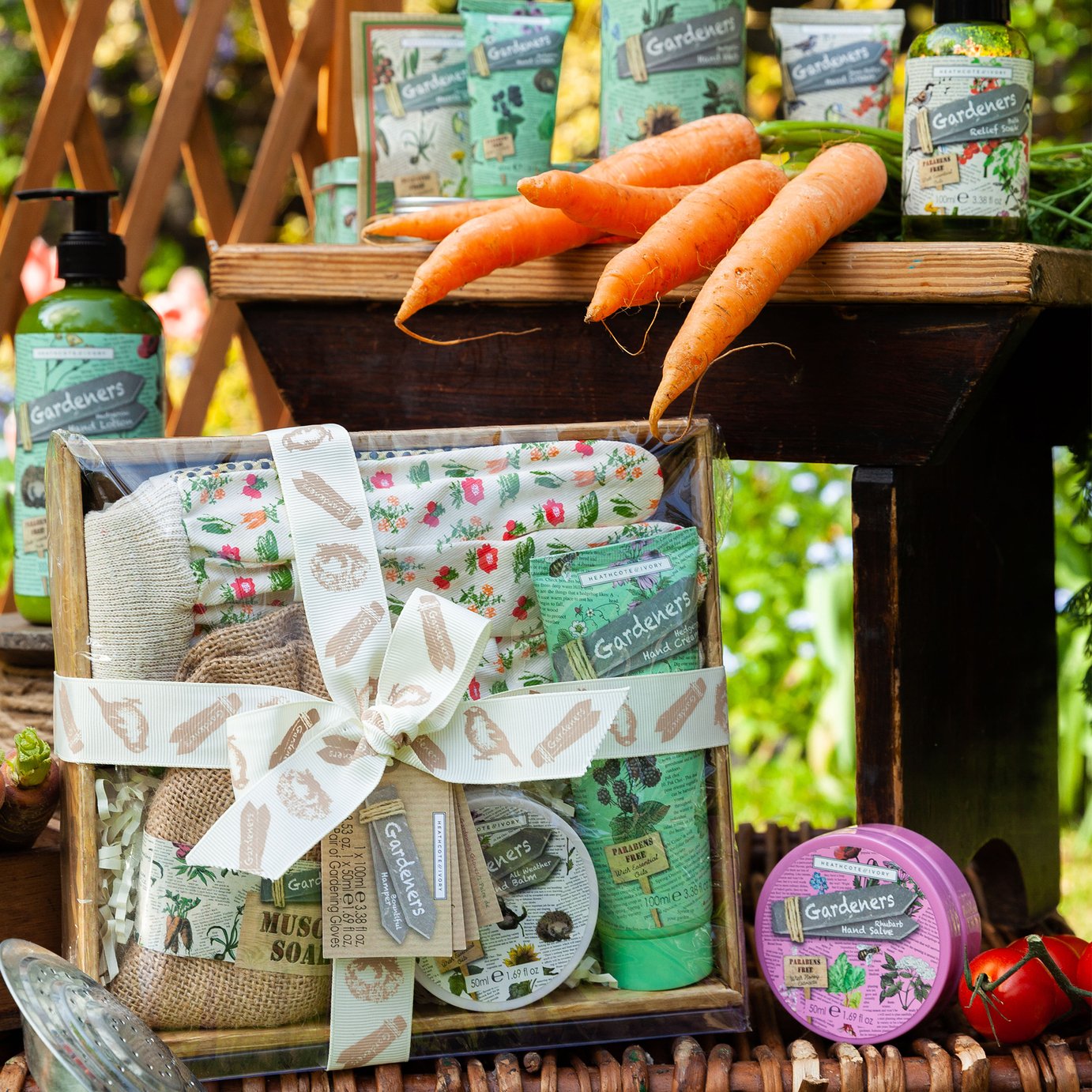 Gardeners Bountiful Hamper Gift Set Review