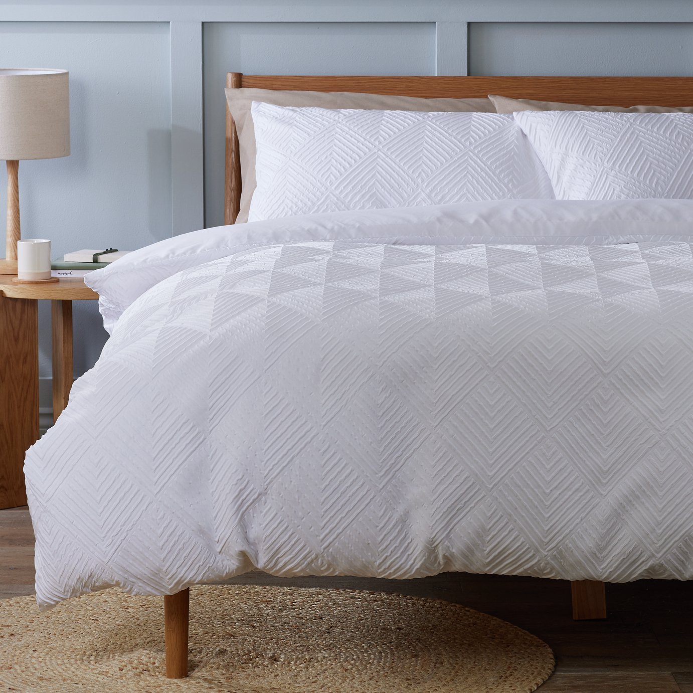 Argos Home Textured Embossed White Bedding Set - King size