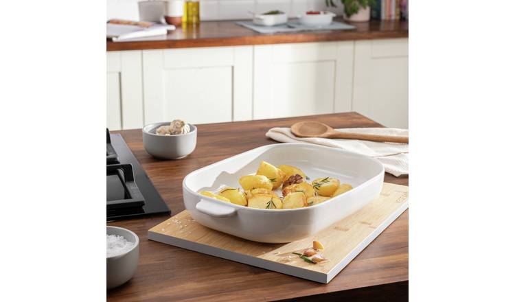 Habitat Riko Large Porcelain Roaster