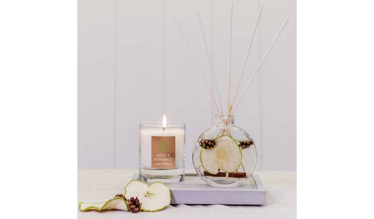 Stoneglow Candles Medium Boxed Candle - Apple & Bergamot