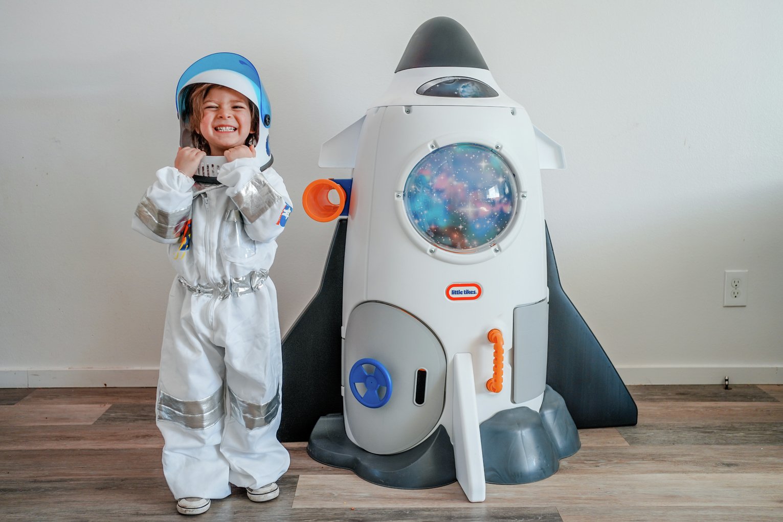 Little Tikes Adventure Rocket