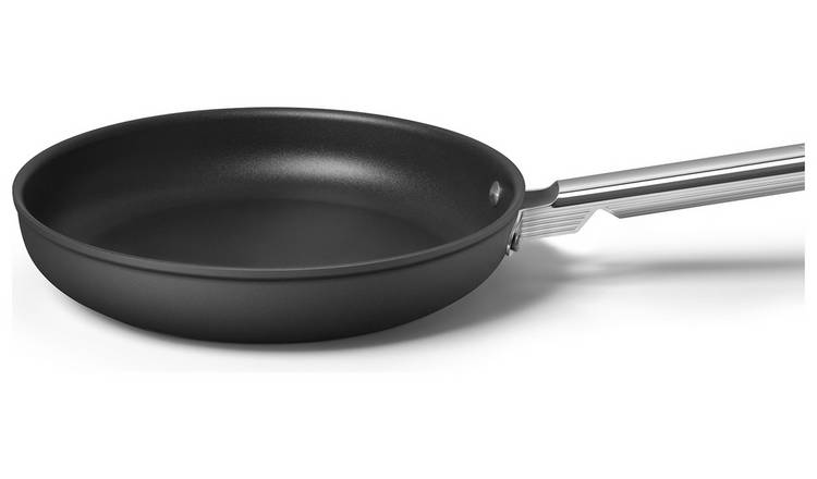 Smeg 28cm Non Stick Aluminium Frying Pan