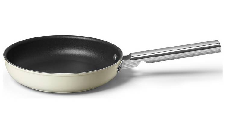 Smeg 24cm Non Stick Aluminium Frying Pan