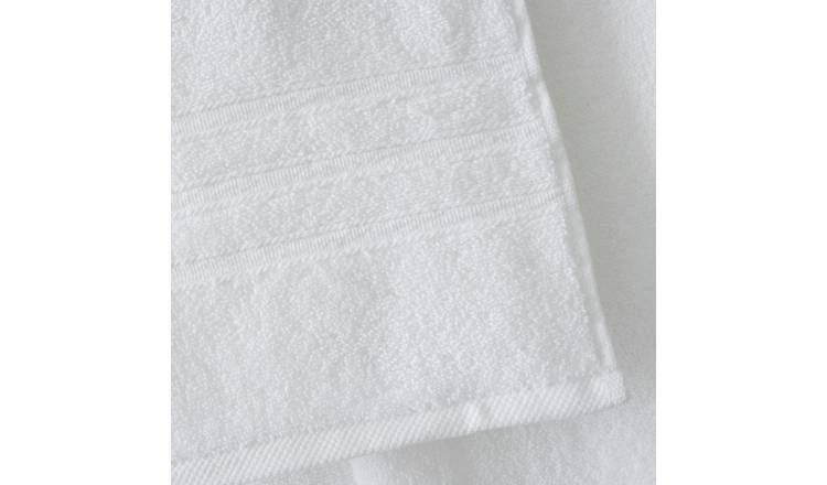 Catherine Lansfield Zero Twist Six Towel in Silver Grey | 4.8 Star