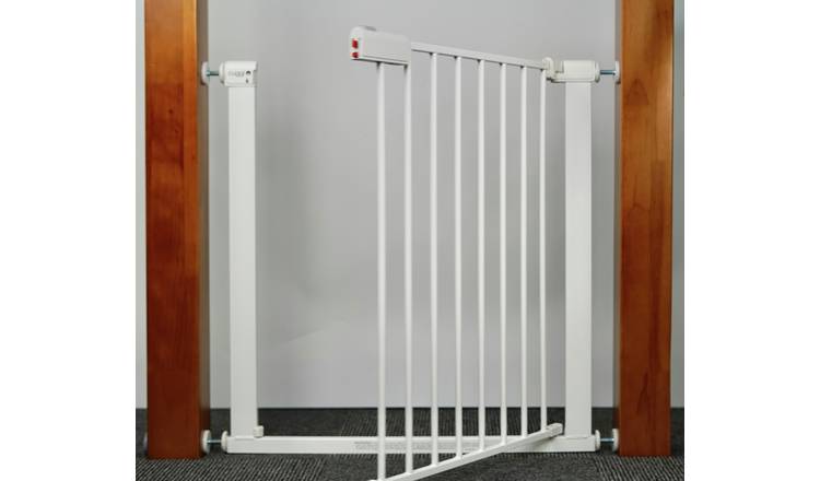 Fisher price baby outlet gate with door