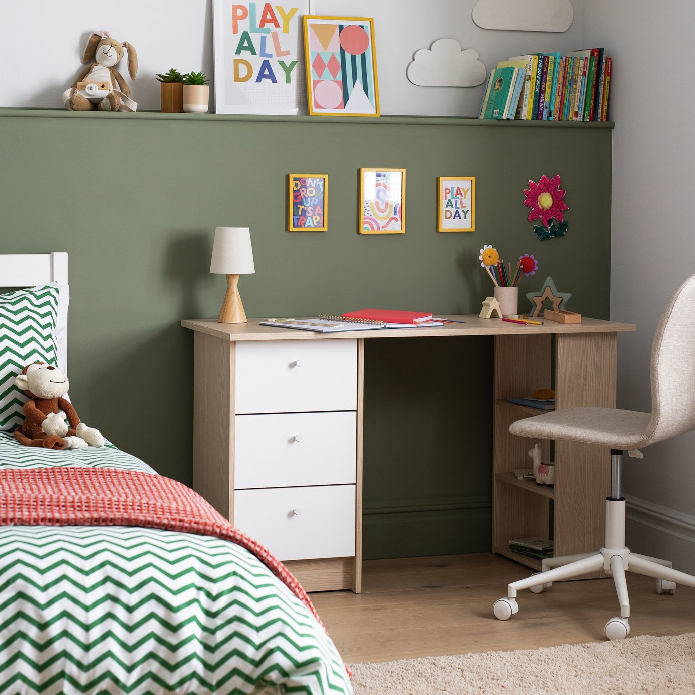 Argos Home Kids Malibu 3 Drawers Desk - White and Acacia