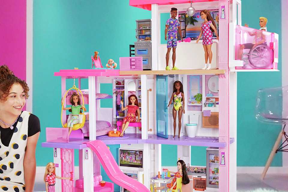 Argos top Christmas toys list for 2023 includes Barbie house, a