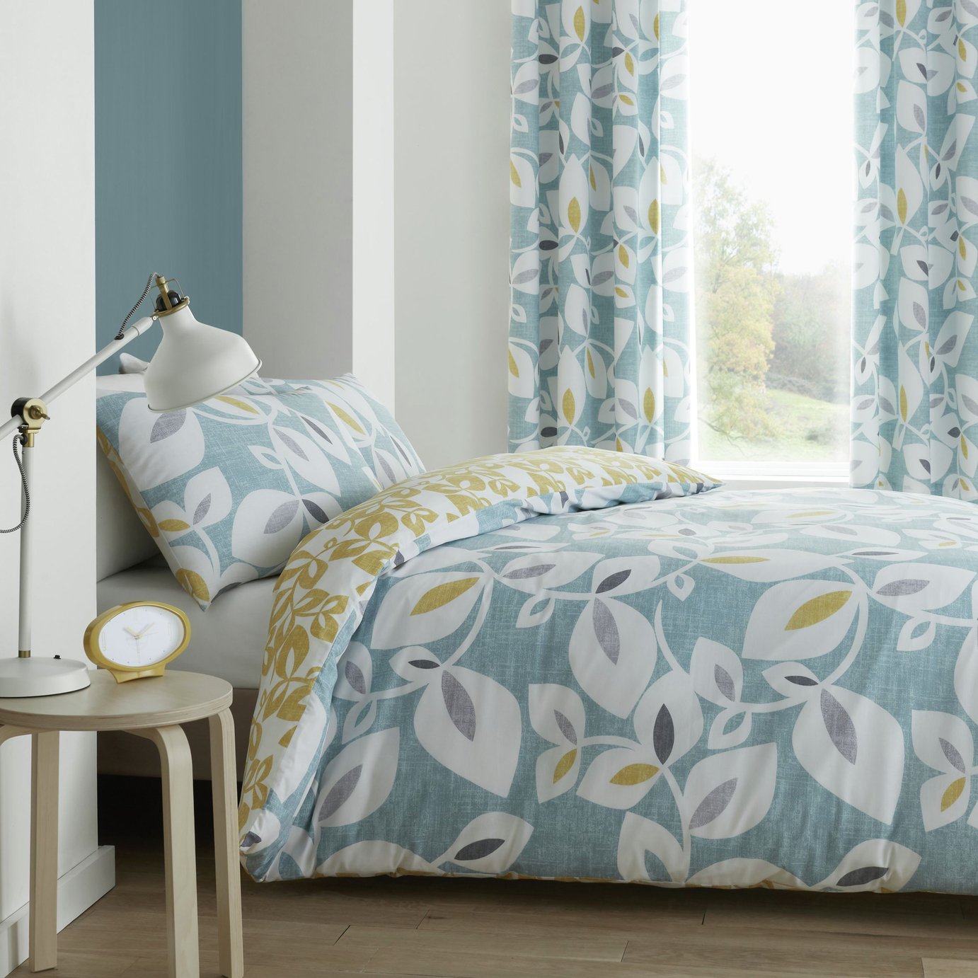 Catherine Lansfield Leaf Print Teal Bedding Set - Single