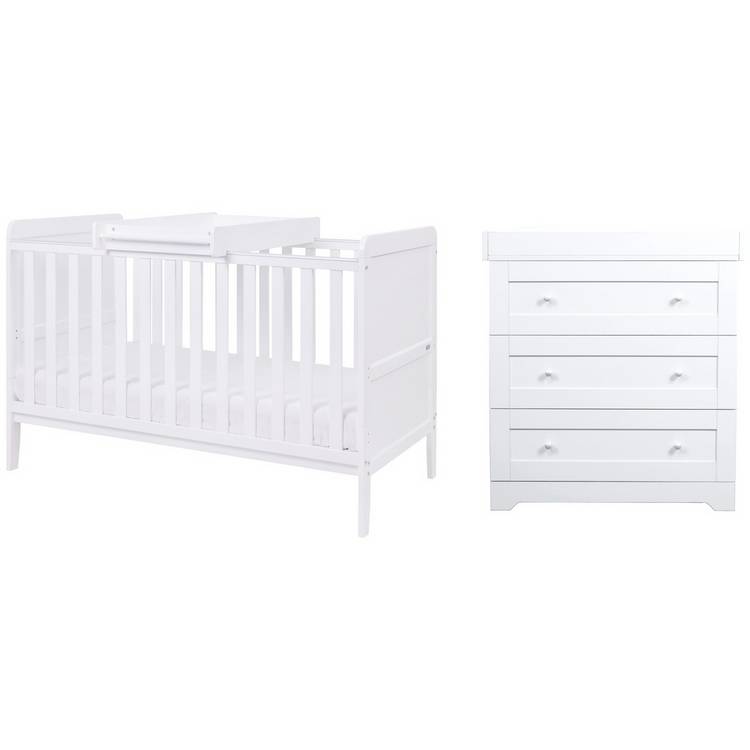 Tutti Bambini Rio Cot Bed and Dresser Nursery Set - White 0