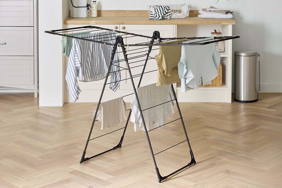 Argos Home Cross Wing Airer - Black.