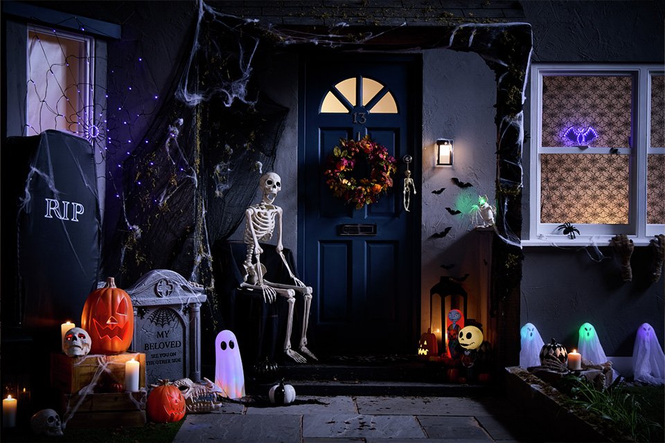 halloween set image