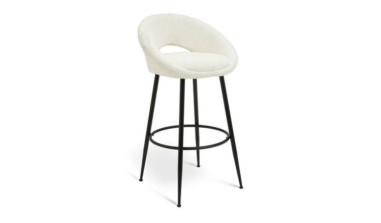 Cream colored deals bar stools