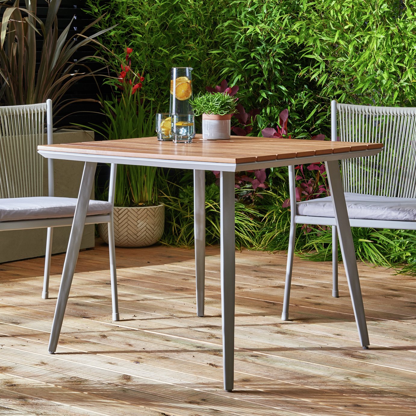 Argos Home Polywood Wood Effect 4 Seater Garden Table Review