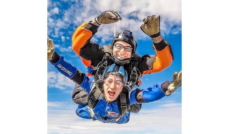 Buyagift Beginners Tandem Skydive For One Gift Experience