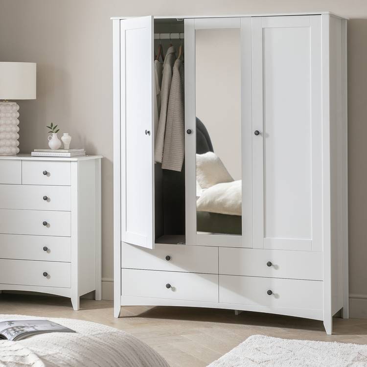Habitat Minato 3 Door 4 Drawer Wardrobe - White 0