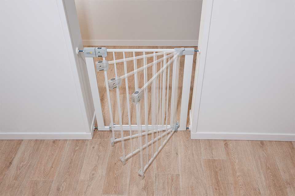 Child proof cupboard locks argos best sale