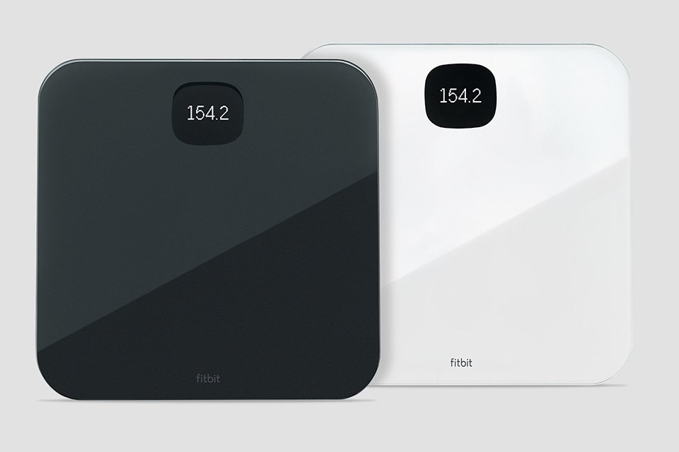 argos fitbit versa black