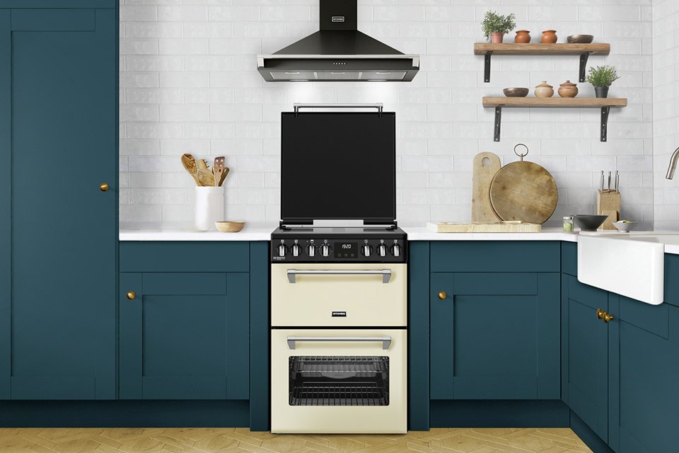Freestanding cookers. Shop practical solutions to meet your everyday cooking desires.