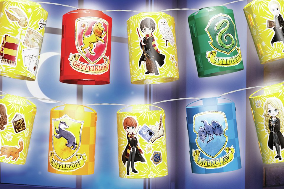 Harry Potter Make Your Own Hogwarts Lanterns.