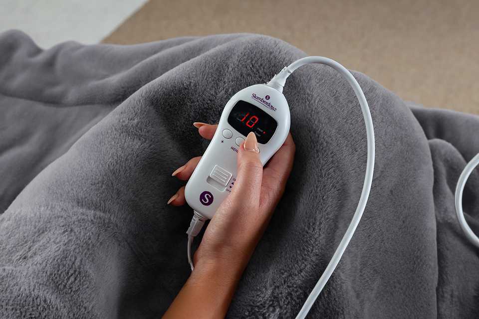 Choosing the best electric blanket or heated throw Argos