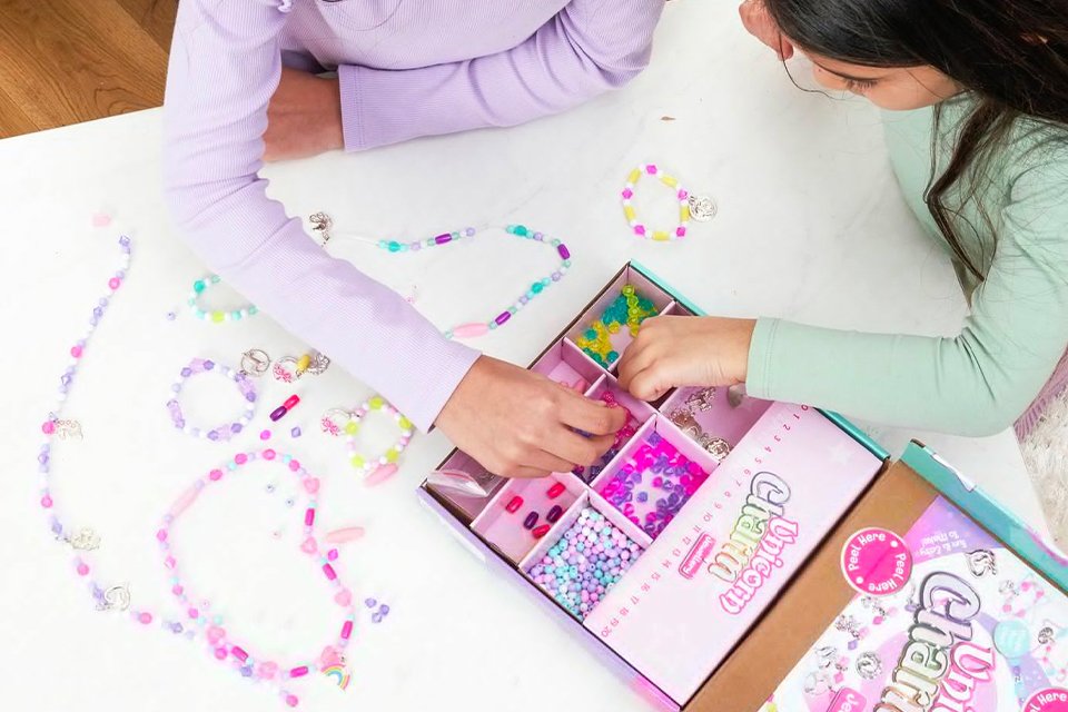 Charm Jewellery Unicorn Jewellery Kit.