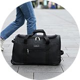 Featherstone 2 Wheel Medium Holdall - Black.