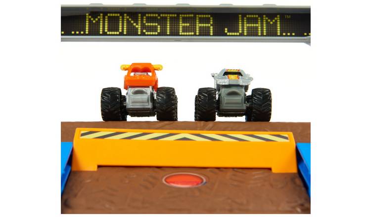 Monster Jam Mini Monster Truck Flip & Go Playset