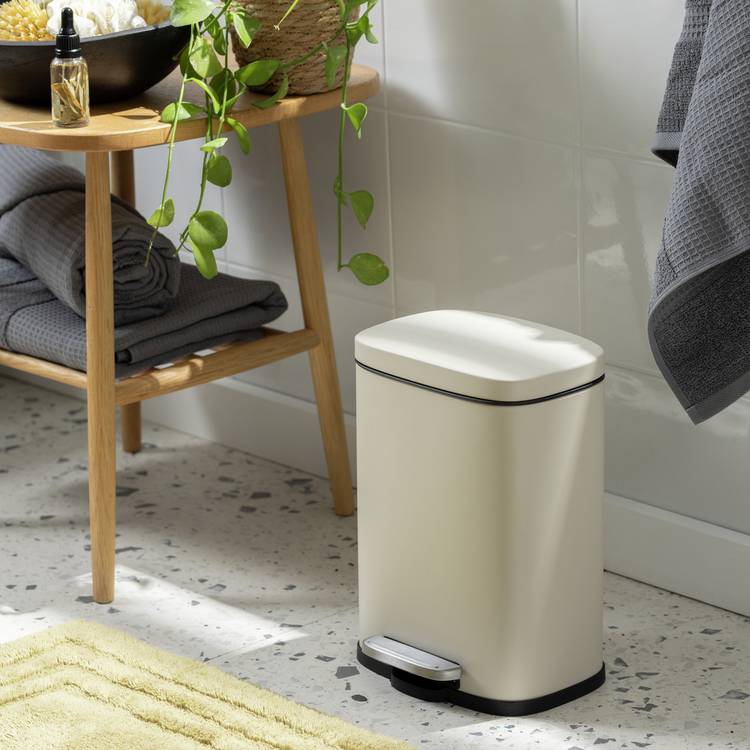 Argos Home 5 Litre Rectangular Bin - Natural 0