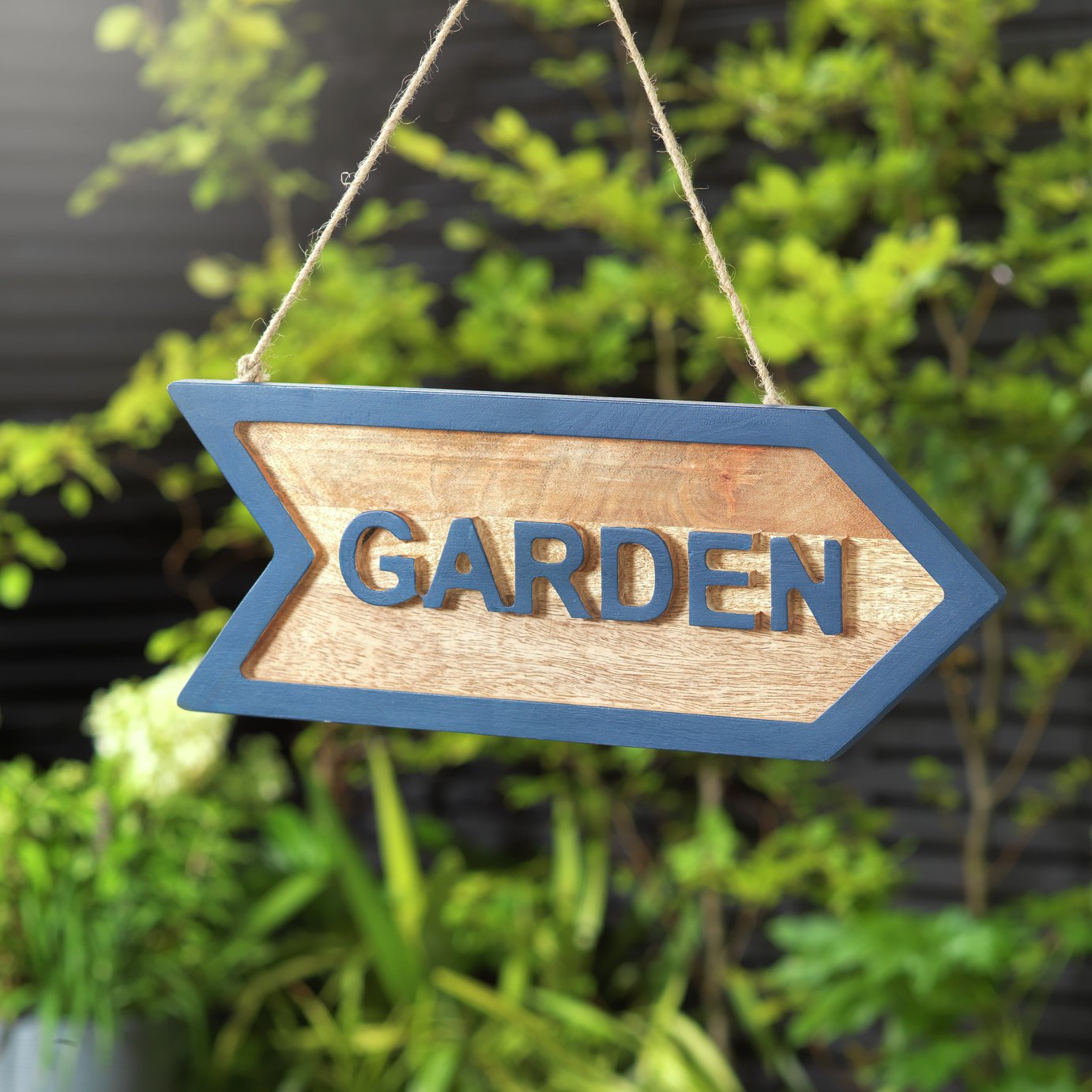 Argos Home Coastline Arrow Garden Sign Review