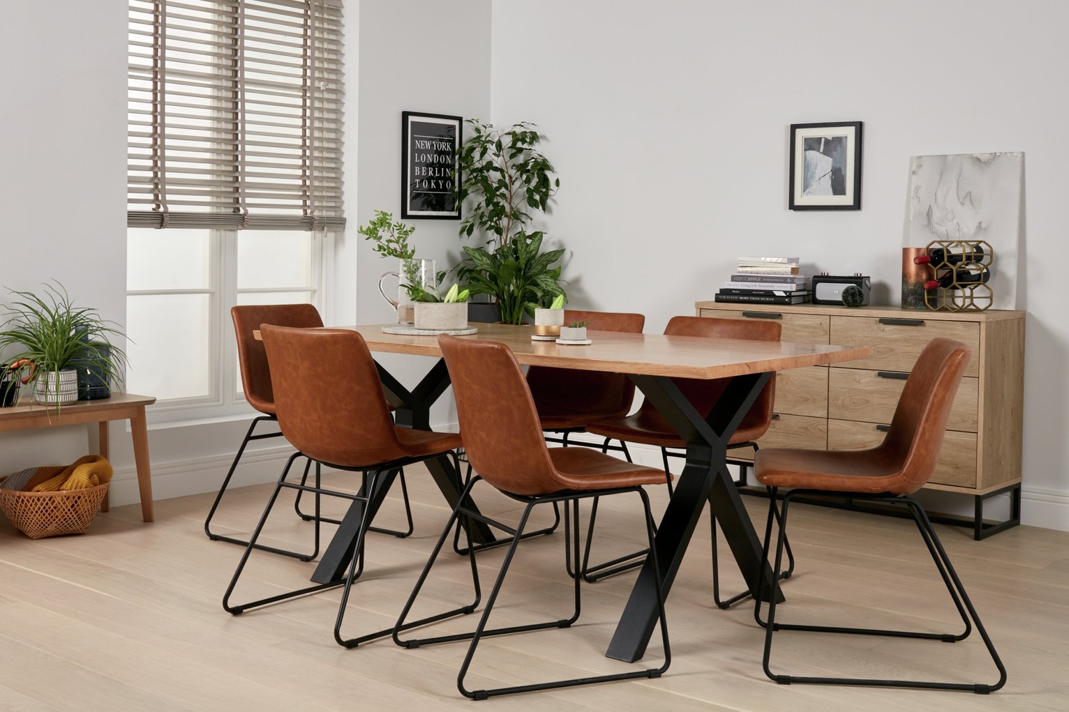 Argos Home Loft Living Wood Veneer Table & 6 Tan Chairs Review