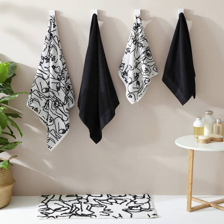 Furn Everybody Patterned Bath Towel - Black & White 0